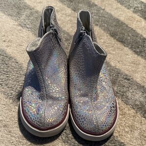 See Kai Rub - Iridescent Metallic Girls' Slip-On Boots